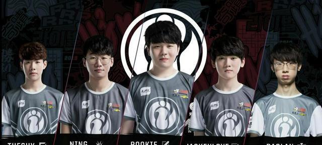 手方往往在 手方往往在